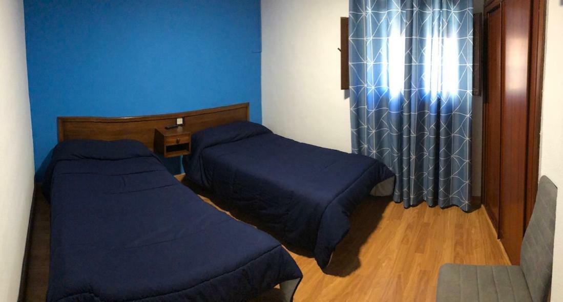 Hostal El Arco Almazán 外观 照片